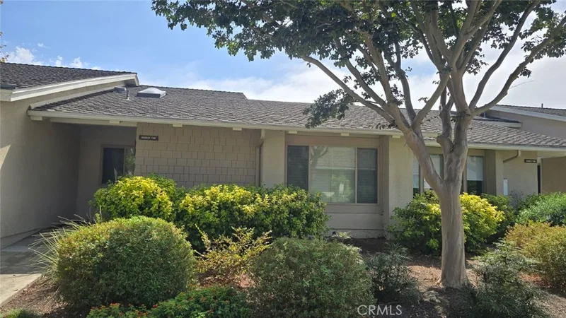 8565 Van Ness Court 708B, Huntington Beach