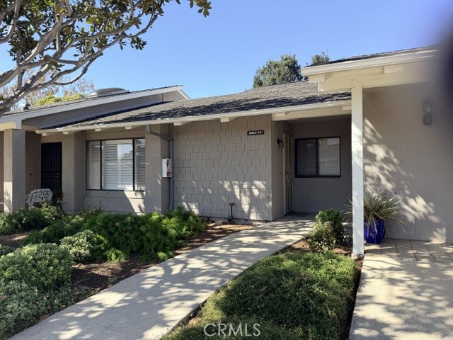 Stair-free front door access - 8566 Larkhall Circle 813B, Huntington Beach CA 92646 - photo 3