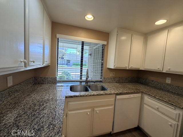 8566 Larkhall Circle 813B, Huntington Beach CA 92646 - photo 18