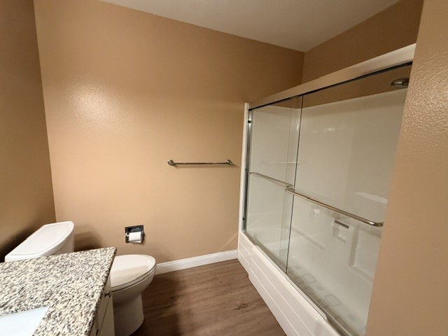 Guest bathroom - 8566 Larkhall Circle 813B, Huntington Beach CA 92646 - photo 20