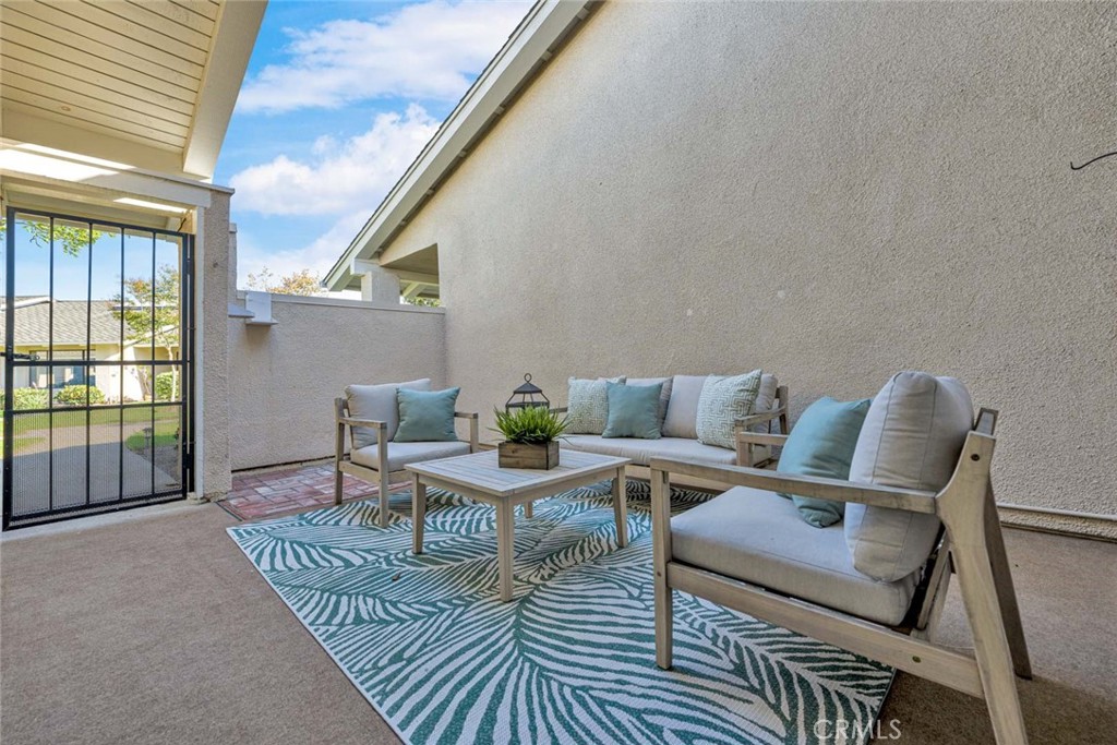 8605 Solano 1005-B, Huntington Beach CA 92646 - photo 6