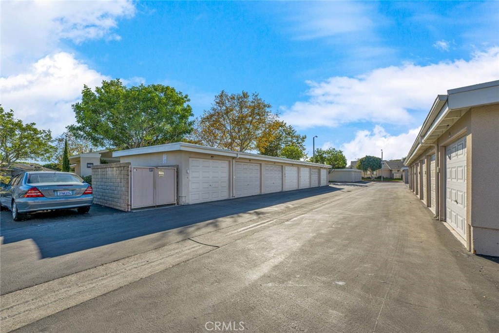 1 Car Garage - 8605 Solano 1005-B, Huntington Beach CA 92646 - photo 23