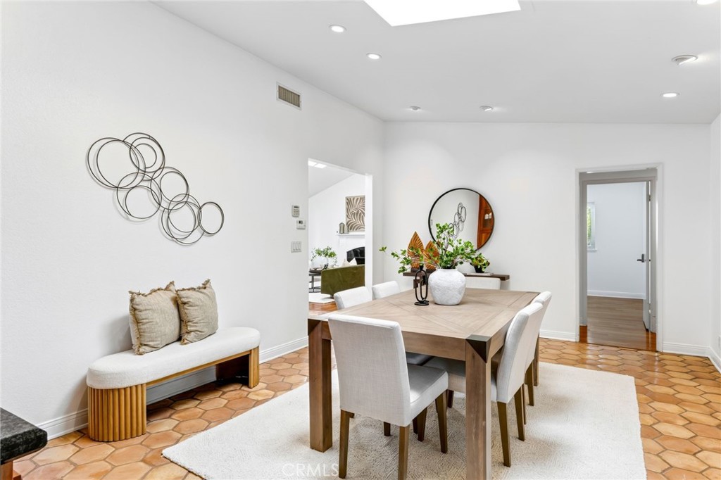 8661 Brookside Drive, Huntington Beach CA 92646 - photo 12