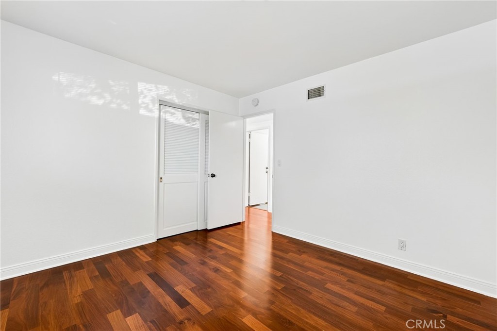 8661 Brookside Drive, Huntington Beach CA 92646 - photo 18