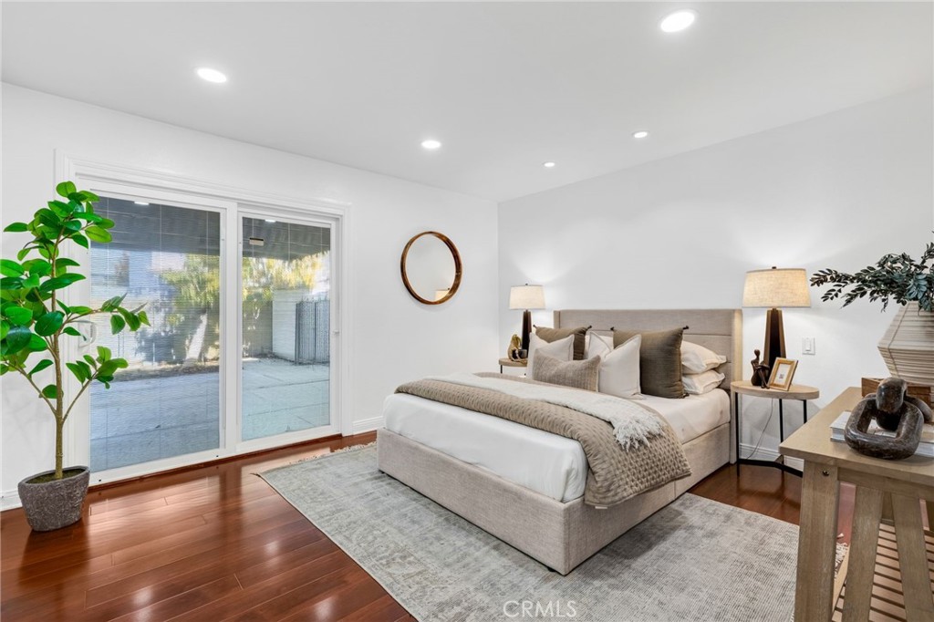8661 Brookside Drive, Huntington Beach CA 92646 - photo 23