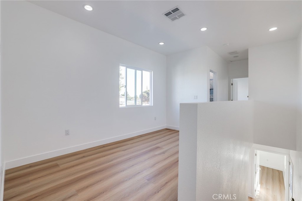 8686 Hastings Circle, Huntington Beach CA 92647 - photo 7
