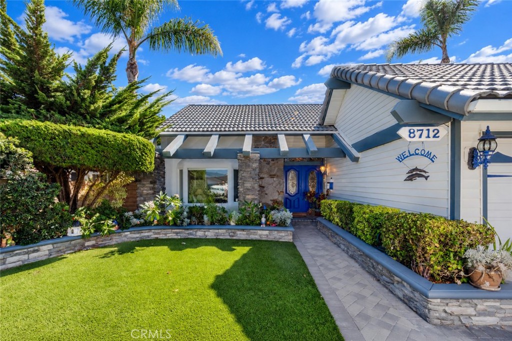 Welcome to 8712 Mossford Dr. - 8712 Mossford Dr., Huntington Beach CA 92646 - photo 2