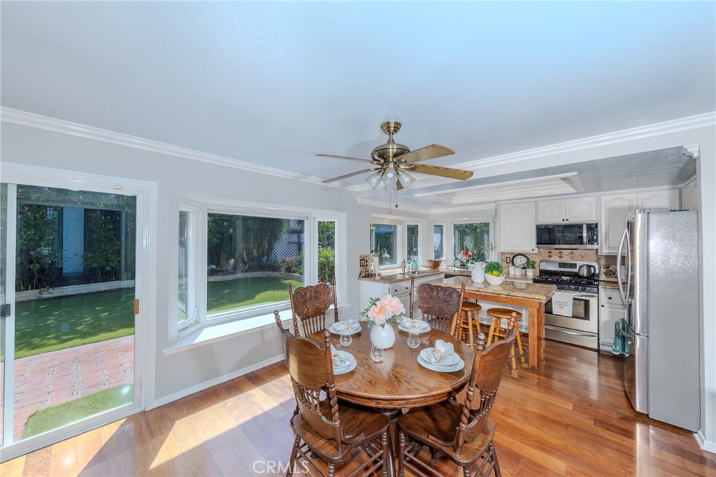 Look at the Walls of Windows and Sliding Glass Door. - 8712 Mossford Dr., Huntington Beach CA 92646 - photo 12