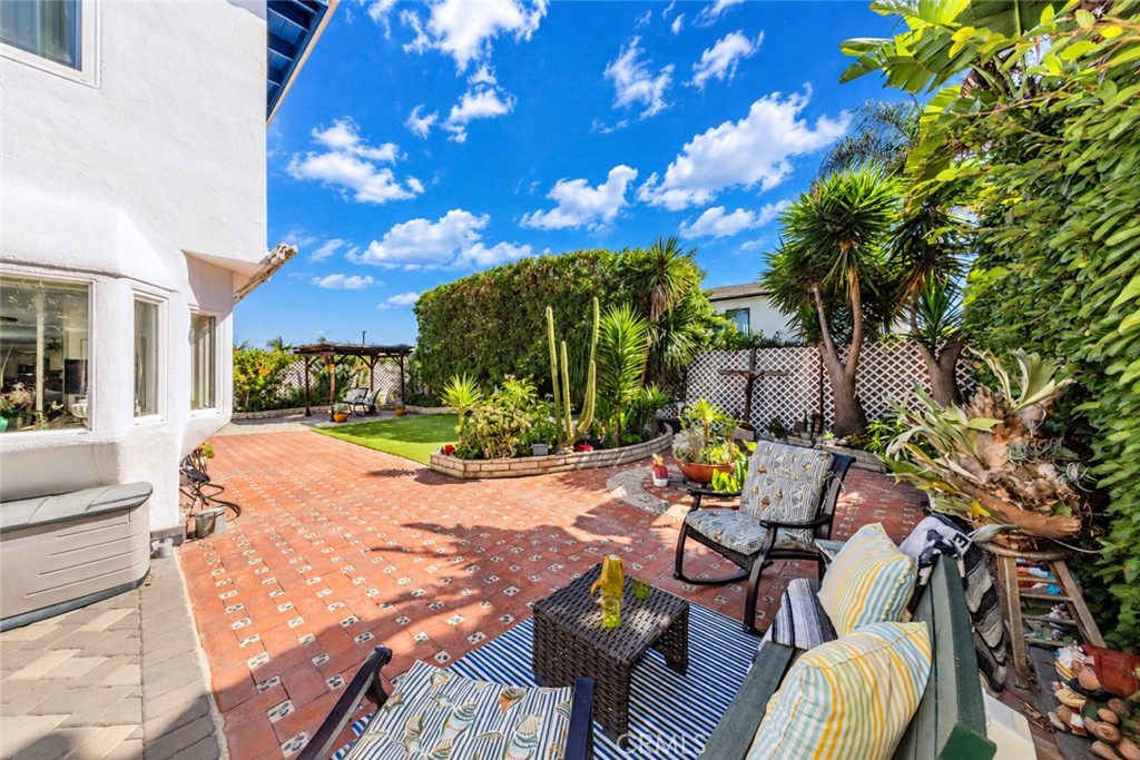 8712 Mossford Dr., Huntington Beach CA 92646 - photo 35