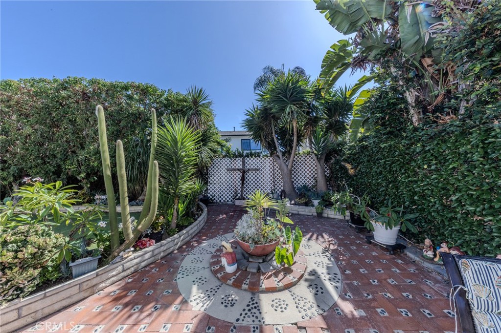 8712 Mossford Dr., Huntington Beach CA 92646 - photo 40