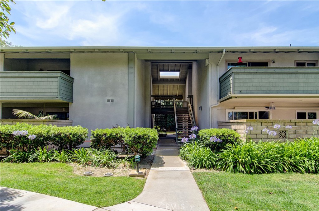 8777 Coral Springs Court 11H, Huntington Beach CA 92646 - photo 1
