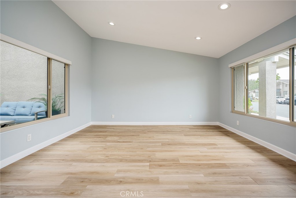 8816 Yuba Circle 1111B, Huntington Beach CA 92646 - photo 2