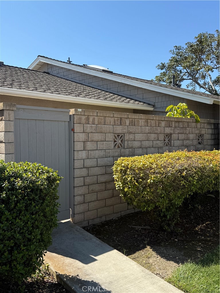 8877 Tulare Drive 314B, Huntington Beach CA 92646 - photo 7