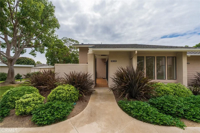 8885 Modoc Circle 1206A, Huntington Beach