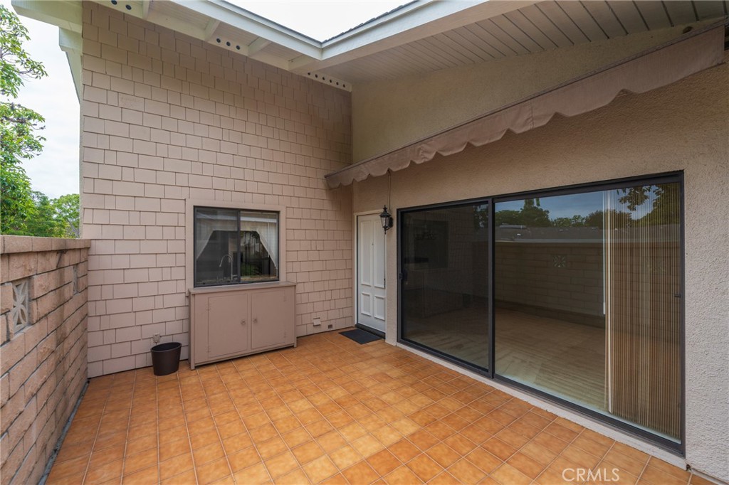 8885 Modoc Circle 1206A, Huntington Beach CA 92646 - photo 4