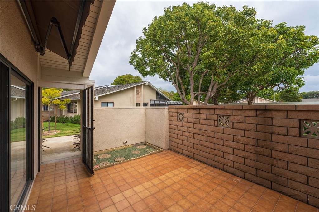 8885 Modoc Circle 1206A, Huntington Beach CA 92646 - photo 6