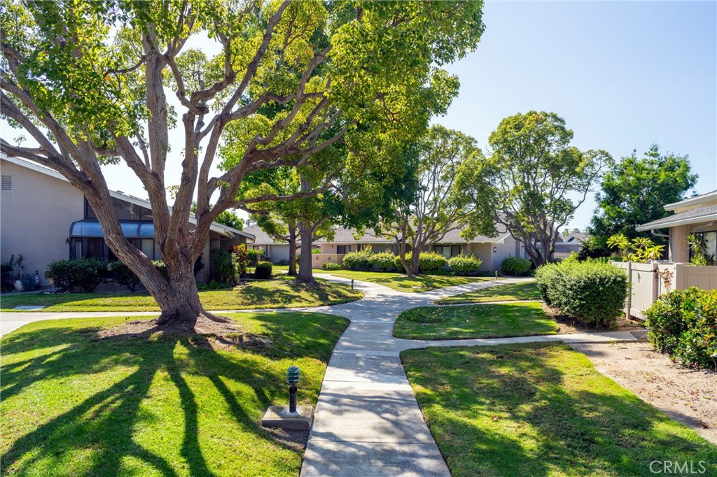 8885 Modoc Circle 1206A, Huntington Beach CA 92646 - photo 33
