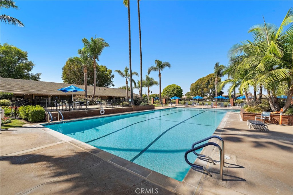 8932 Biscayne Court 1320E, Huntington Beach CA 92646 - photo 28