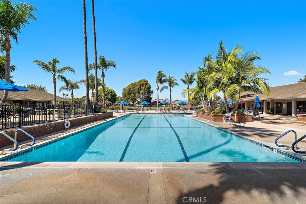 8932 Biscayne Court 1320E, Huntington Beach CA 92646 - photo 31