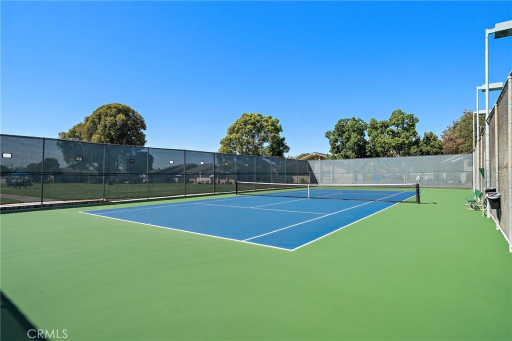 8932 Biscayne Court 1320E, Huntington Beach CA 92646 - photo 32