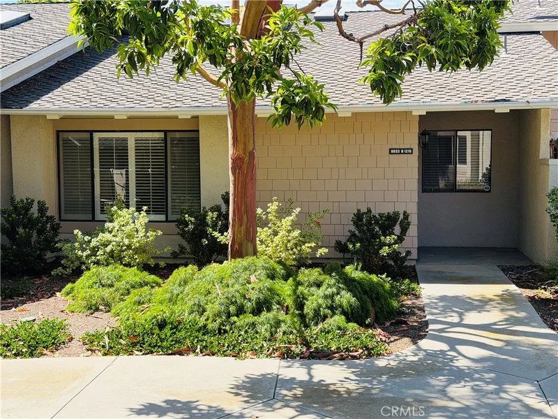 8933 Modesto Circle 1215B, Huntington Beach, CA 92646
