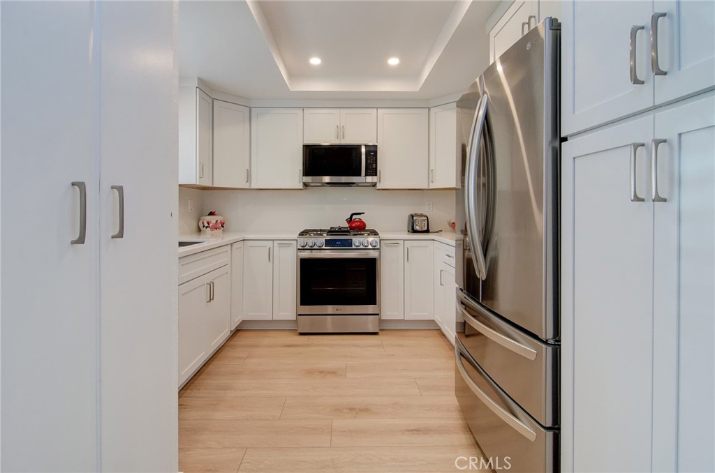 8933 Modesto Circle 1216C, Huntington Beach CA 92646 - photo 11