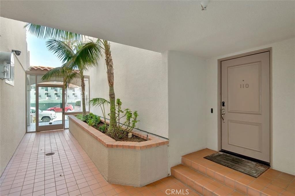 900 Pacific Coast, Huntington Beach CA 92648 - photo 6