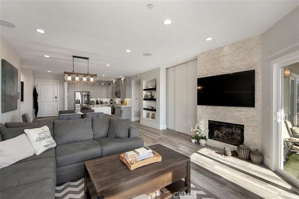 900 Pacific Coast, Huntington Beach CA 92648 - photo 8