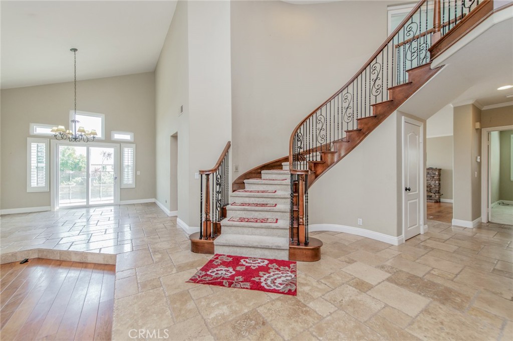 9042 Santiago Dr, Huntington Beach CA 92646 - photo 11