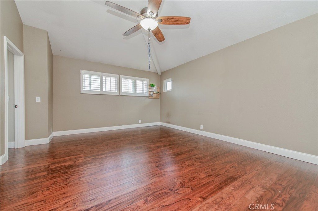 9042 Santiago Dr, Huntington Beach CA 92646 - photo 27