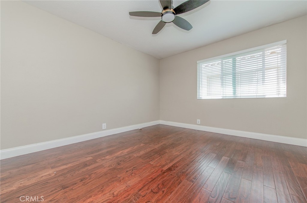 9042 Santiago Dr, Huntington Beach CA 92646 - photo 28