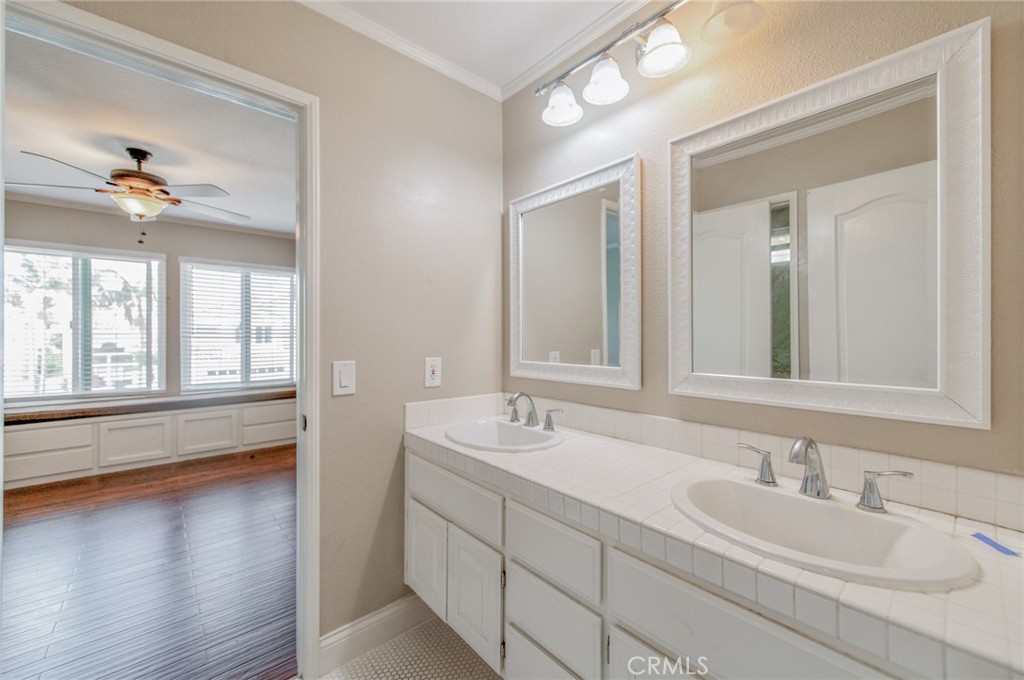 9042 Santiago Dr, Huntington Beach CA 92646 - photo 30
