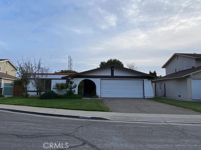 9212 Heatherton, Huntington Beach CA 92646 - photo 1