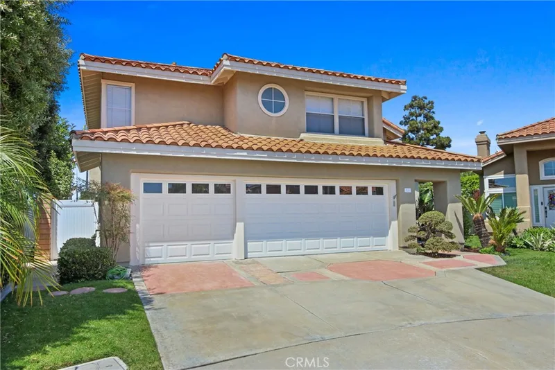 9221 Belcaro Drive, Huntington Beach, CA 92646