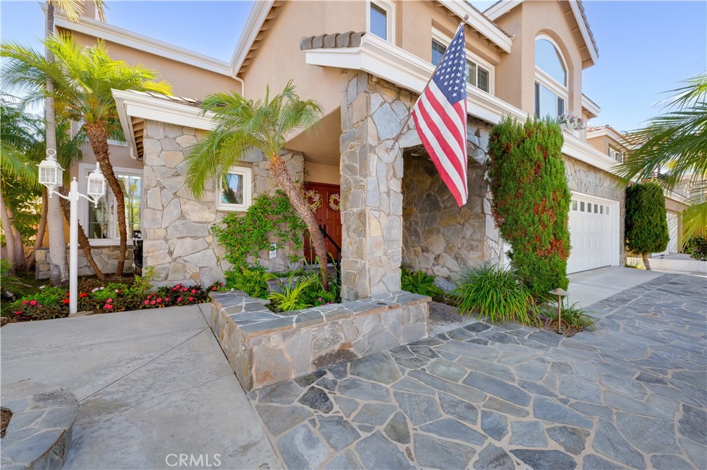 Custom Courtyard - 9332 Power, Huntington Beach CA 92646 - photo 4