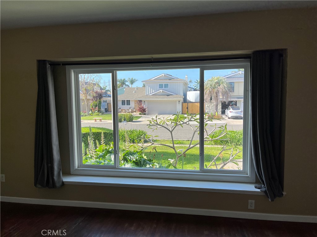 9352 MOKIHANA Drive, Huntington Beach CA 92646 - photo 19