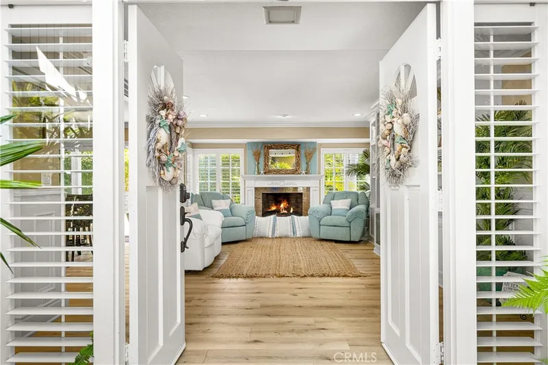 9442 Tiki Circle, Huntington Beach