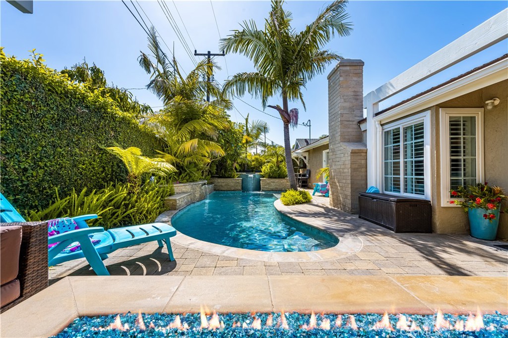 9442 Tiki Circle, Huntington Beach CA 92646 - photo 6