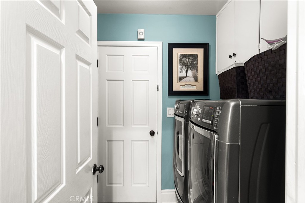 9442 Tiki Circle, Huntington Beach CA 92646 - photo 15