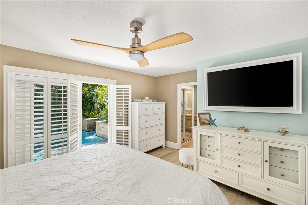 9442 Tiki Circle, Huntington Beach CA 92646 - photo 17