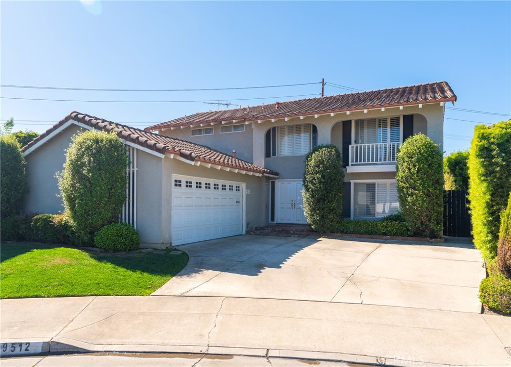 9512 Hightide, Huntington Beach CA 92646 - photo 1