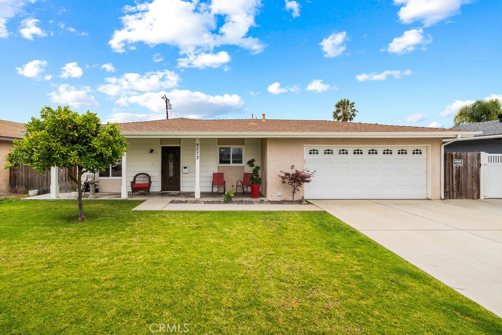 9572 Pollack, Huntington Beach CA 92646 - photo 1