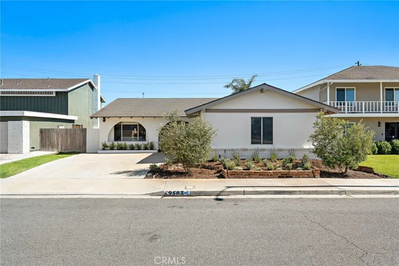9582 Hightide Drive, Huntington Beach, CA 92646
