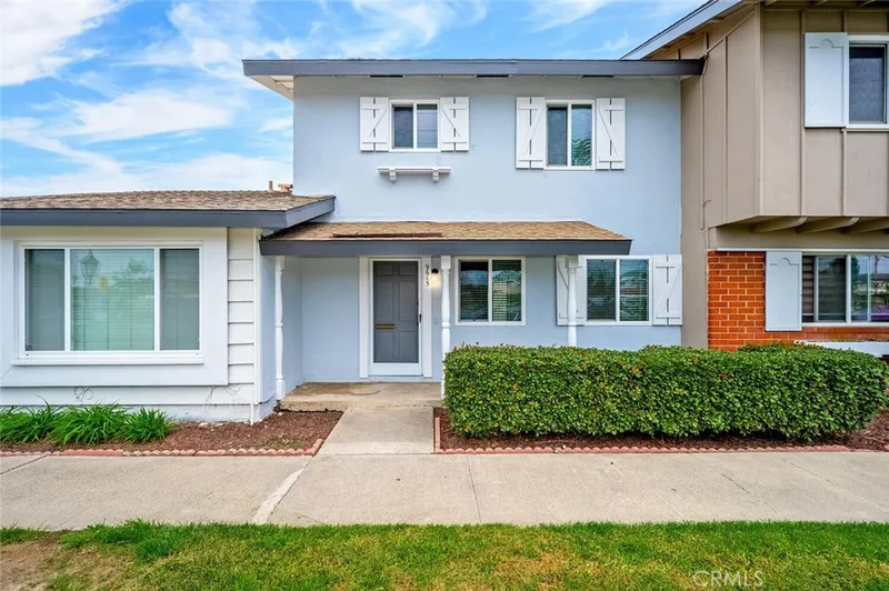 9615 Adams, Huntington Beach, CA 92646