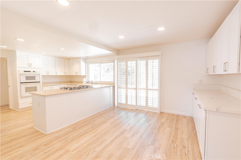 9621 Indian Wells Circle, Huntington Beach CA 92646 - photo 5