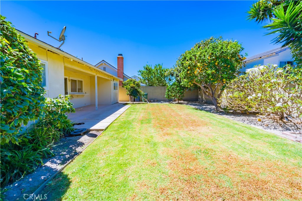 9621 Indian Wells Circle, Huntington Beach CA 92646 - photo 27