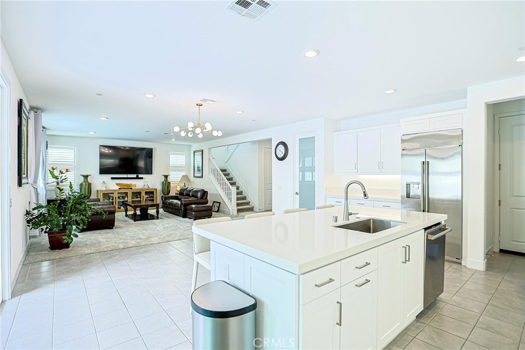 Kitchen - 9622 Gisler Drive, Huntington Beach CA 92646 - photo 7