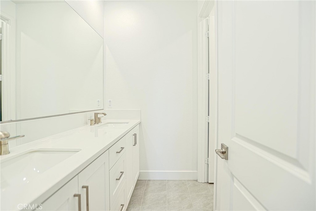 Bathroom 3 Upstairs - 9622 Gisler Drive, Huntington Beach CA 92646 - photo 17