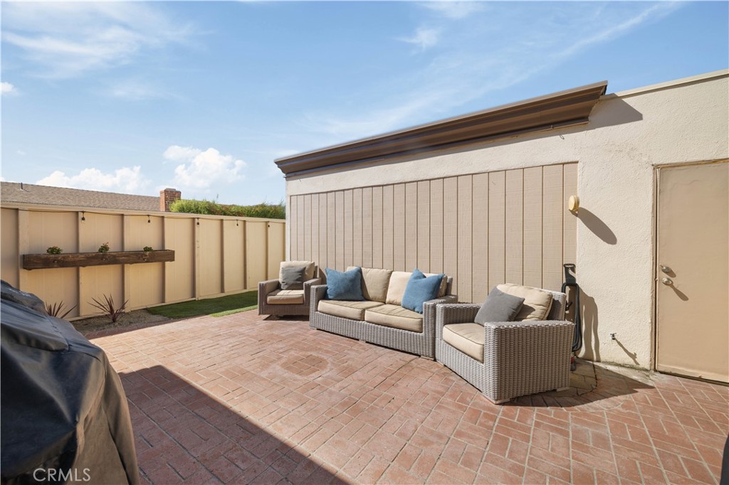 9692 Brookhaven, Huntington Beach CA 92646 - photo 30