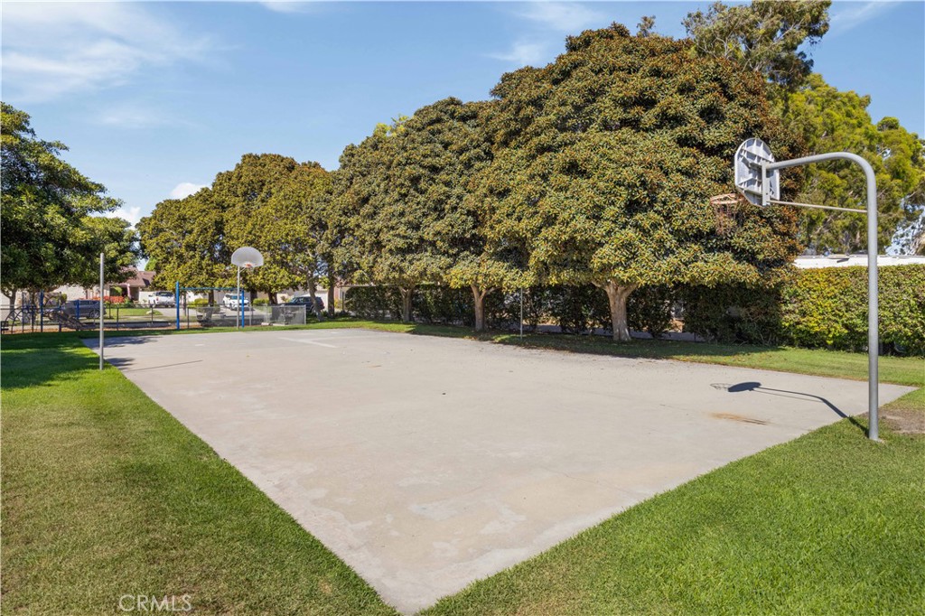 9692 Brookhaven, Huntington Beach CA 92646 - photo 36